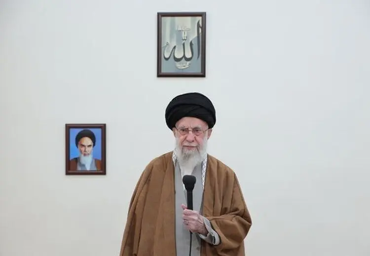 رهبر انقلاب: در ترویج و آموزش نماز از ابزارهای نوین بهره گیری شود