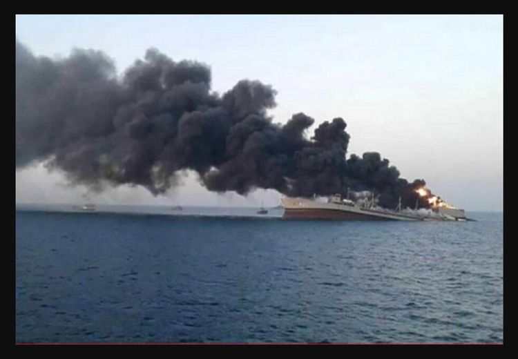 حمله موشکی حوثی های یمن به یک نفتکش انگلیسی