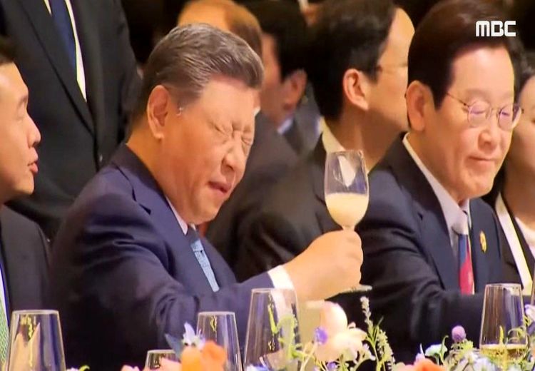 واکنش متفاوت رییس جمهور چین به درصد الکل ضیافت دولتی