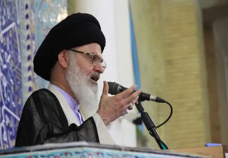 عصبانیت امام جمعه قم از احتمال رفع فیلترینگ!

