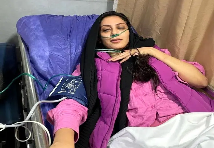 حمله زورگیران با قمه به مونا فرجاد + عکس