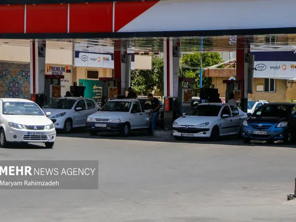 اعلام جزییات سهمیه‌بندی بنزین تاکسی ها اینترنتی و افراد دارای چند خودرو