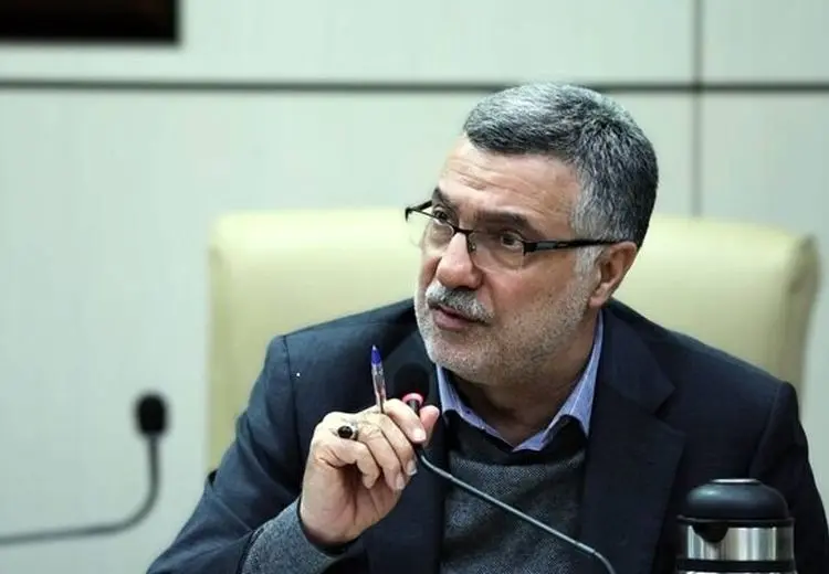 ظفرقندی: کمبود دارو و تجهیزات نداریم