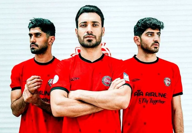 کیت جدید تراکتور بر تن پرسپولیسی‌های سابق! + عکس