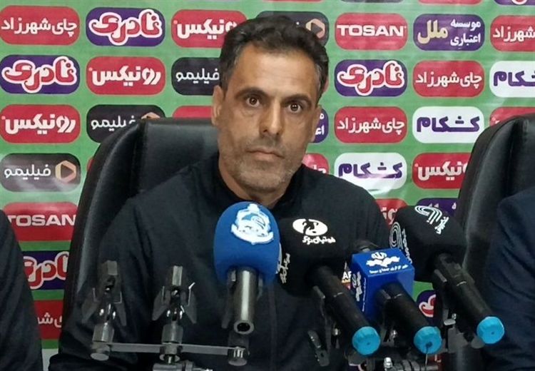 مربی شمس آذر: با ملوان و مردم انزلی مشکلی نداریم