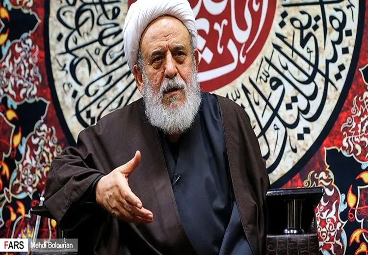 باطن ۹۰ درصد از خانم‌های بی حجاب با خدا است/ هرکس لازم است بشنود، با روزی‌ کسانی که مرتکب منکر می‌شوند نباید درگیر شد/ به بازداشتی، به‌دروغ نگویید،فردا صبح،«اعدام» می‌شوی!