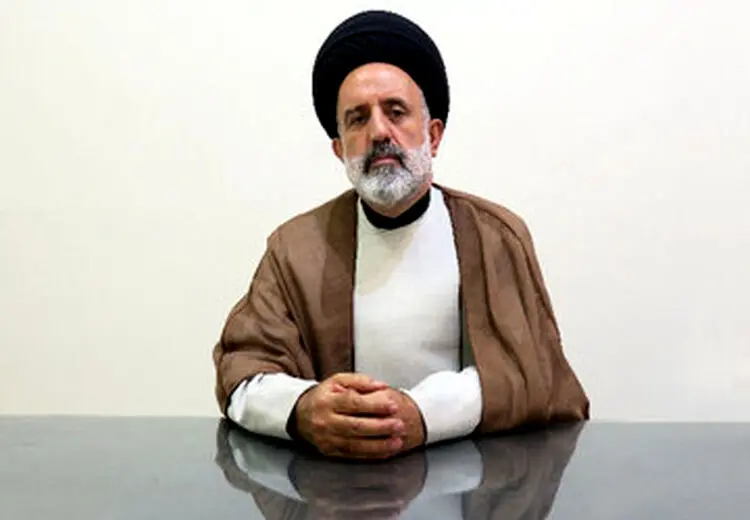 دشمن می‌خواست دلار را به بالای ۱۰۰ هزار تومان برساند اما حدود ۴۰ هزار و خرده‌ای تومان ثابت ماند
