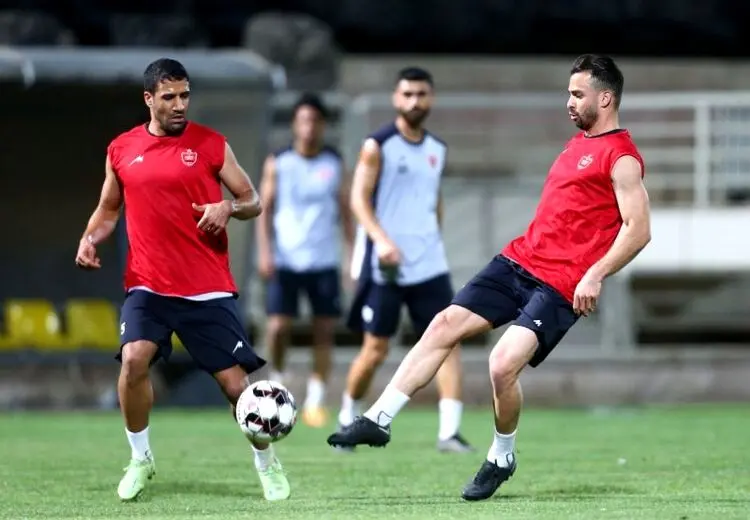 بیرانوند، تماشاگر تمرین گروهی پرسپولیس