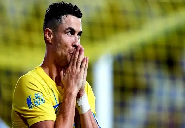 رونالدو به خاطر حرکت جنجالی جریمه می‌شود؟