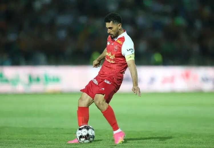 امید عالیشاه مصدوم شد