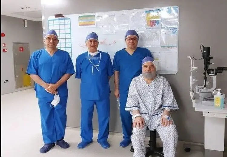 بستری شدن حسن روحانی در بیمارستان + عکس