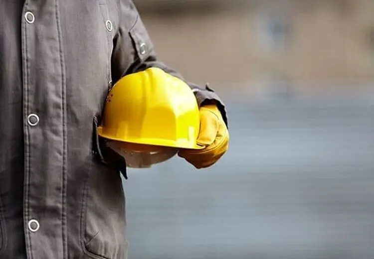 حل مشکل کارگران با ۲۰ درصد افزایش حقوق امکان‌پذیر نیست