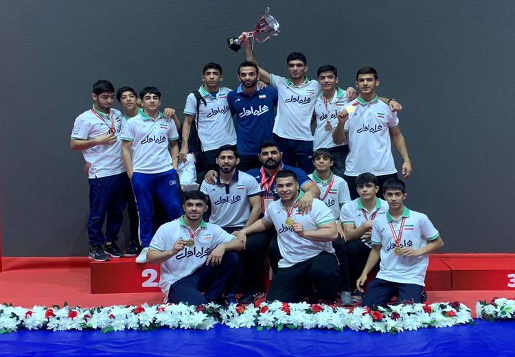 قهرمانی تیم ملی کشتی آزاد نوجوانان ایران در جام پیروزی ترکیه
