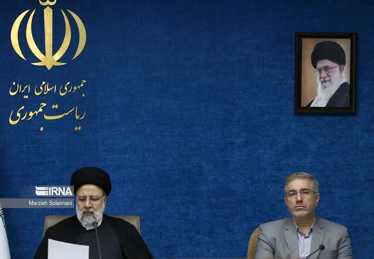 خوشحالی رییس سازمان برنامه و بودجه دولت رییسی از افزایش فقرا در کشور! + عکس