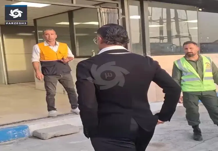 استایل عجیب رامین رضائیان در ورزشگاه