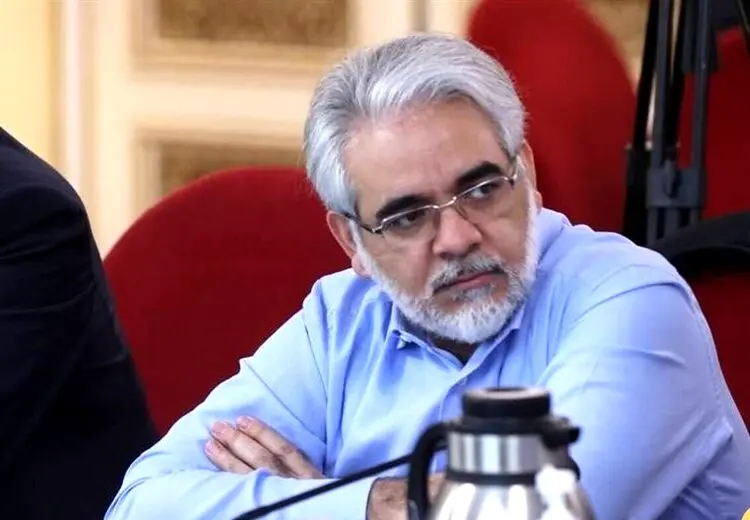 انتشار چت خصوصی یک استقلالی منتقد توسط قربان‌زاده