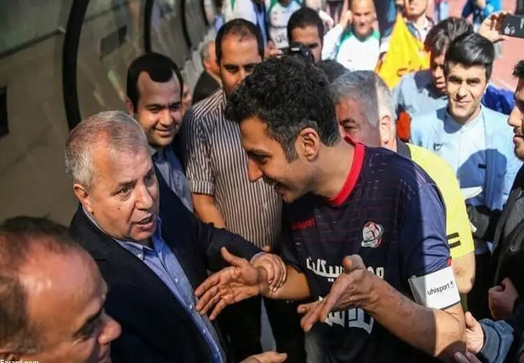 ملاقات شبانه عادل فردوسی‌پور با علی پروین 