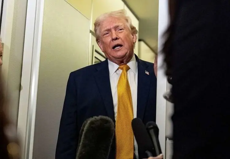 نیویورک‌تایمز: ترامپ را بشناسید؛ یک دیوانه‌ی چپاولگر