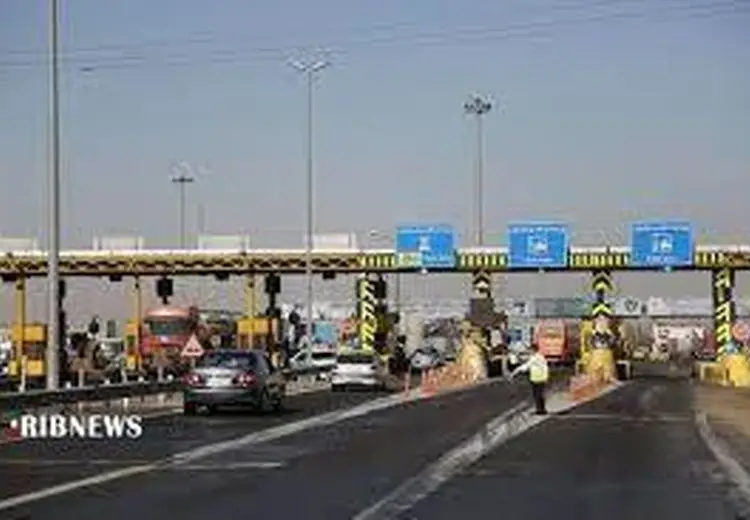 دریافت عوارض در ۶ آزادراه کشور، دستی شد
