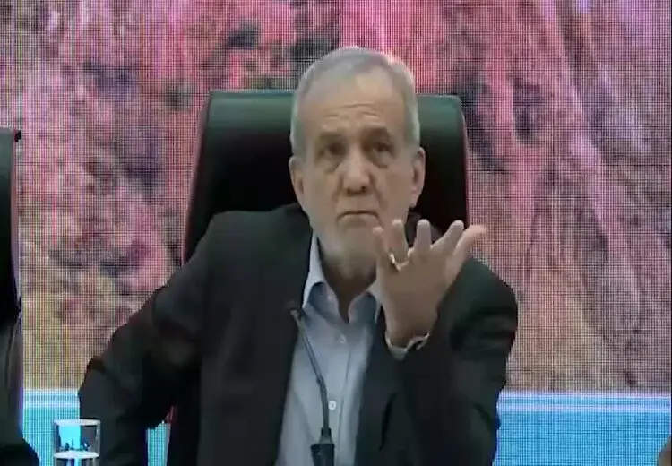 پزشکیان: ایرانیانی که در رسانه‌های بیگانه از اسرائیل حمایت می‌کنند، بی‌شرم هستند
