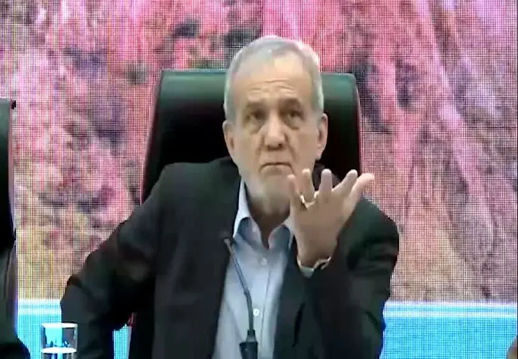 پزشکیان: ایرانیانی که در رسانه‌های بیگانه از اسرائیل حمایت می‌کنند، بی‌شرم هستند