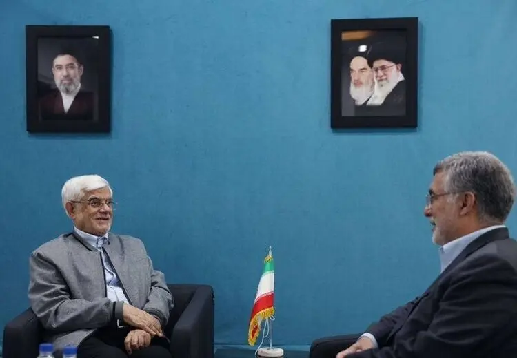 عارف: تقویت زنجیره تأمین دارو و تجهیزات پزشکی از اولویت‌های اصلی است