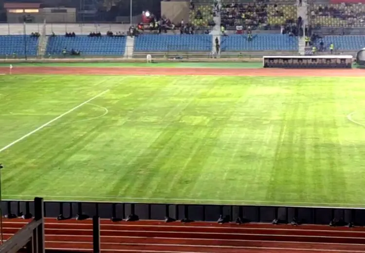 درخواست پرسپولیس و استقلال برای بازی در این ورزشگاه