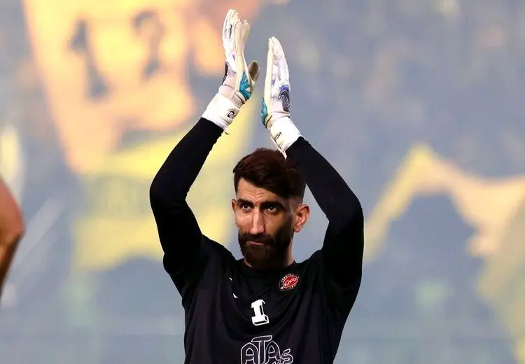 واکنش علیرضا بیرانوند به شعارهای پرسپولیسی‌ها
