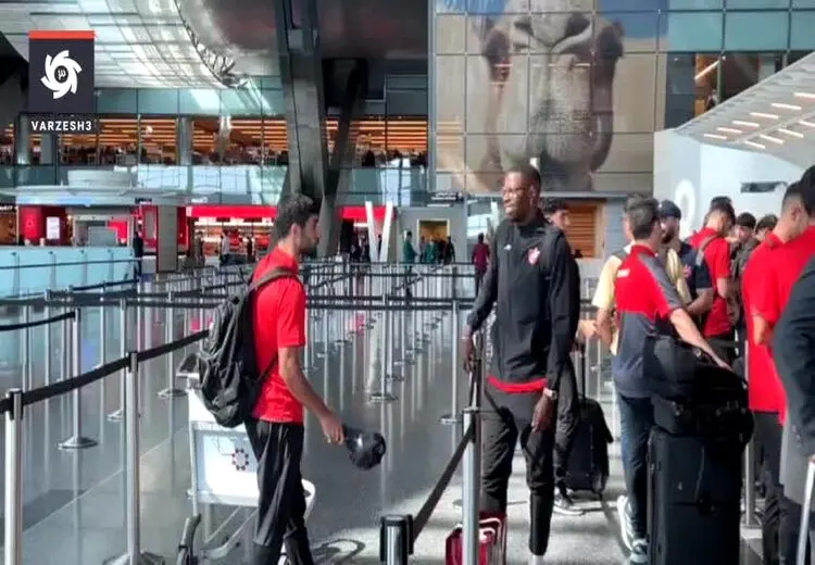 حضور پرسپولیس در فرودگاه دوحه برای برگشت به تهران
