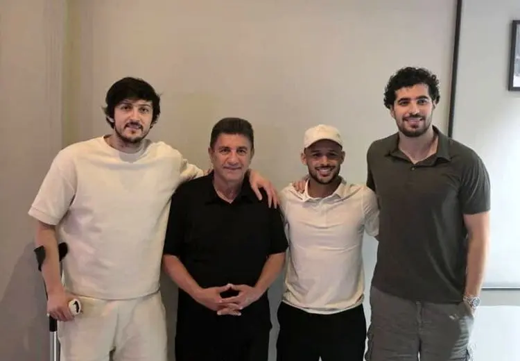 جلسه قلعه‌نویی با 3 لژیونر ایرانی در امارات