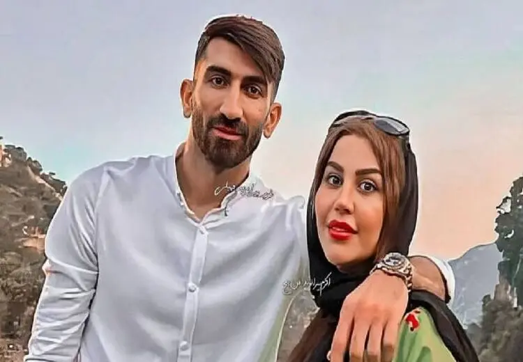 تصویر عاشقانه بیرانوند و همسرش در خودروی گلر پرسپولیس