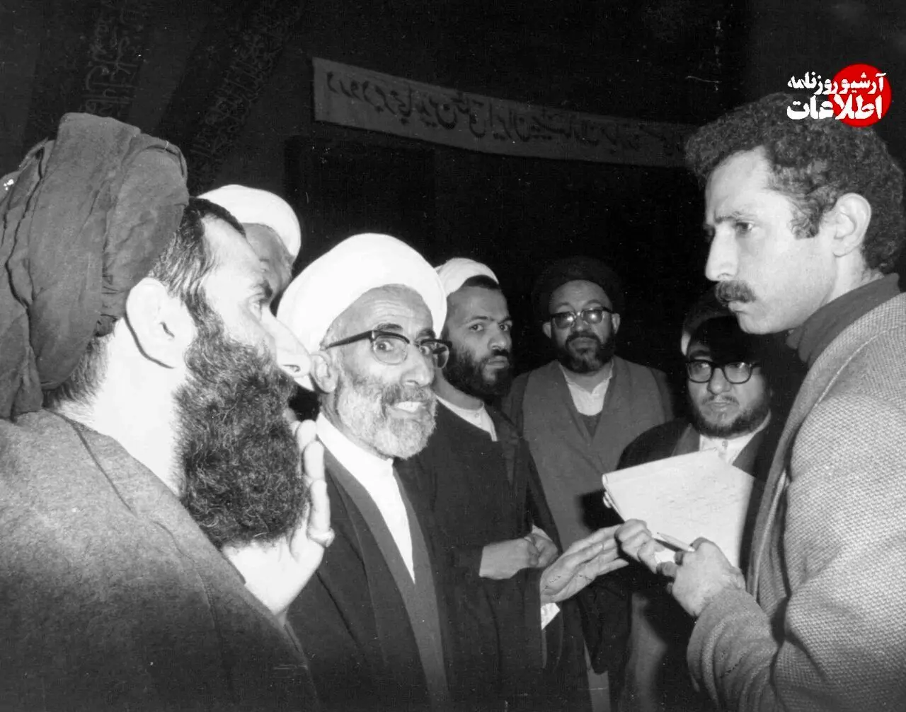 عکس‌های دیده نشده از آیت‌الله جنتی در روز تولد ۹۹ سالگی را ببینید