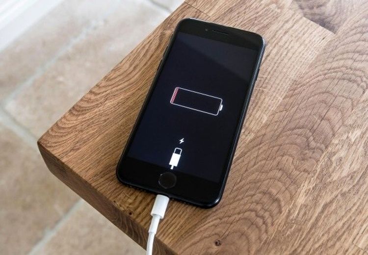 موقع شارژ باتری موبایل مرتکب این 5 اشتباه نشوید!