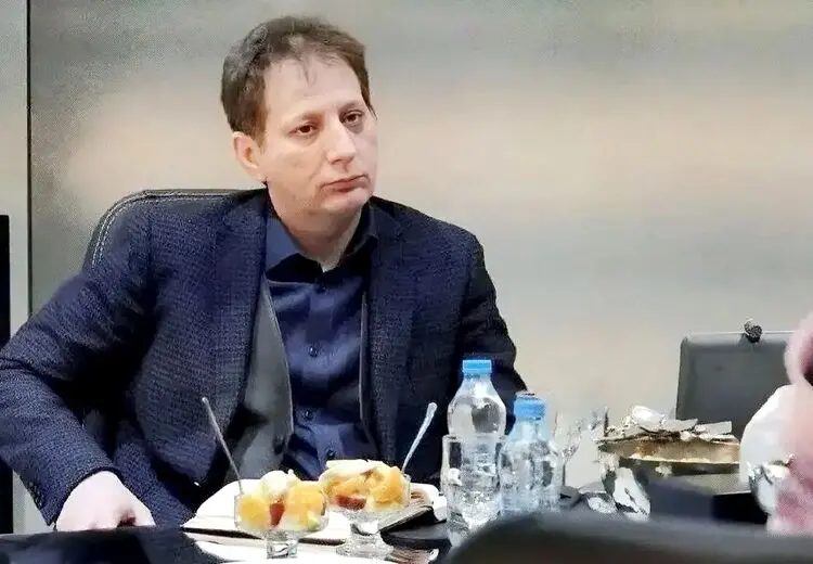 بابک زنجانی:قطع اینترنت،پاک‌کردن صورت مسئله است + عکس