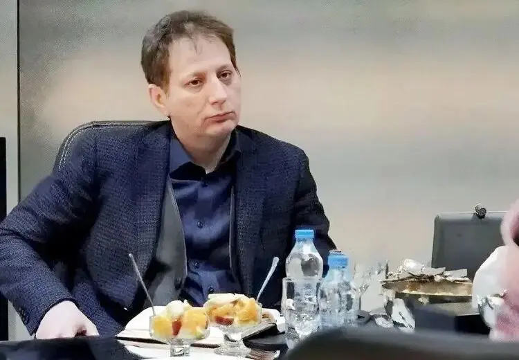 بابک زنجانی:قطع اینترنت،پاک‌کردن صورت مسئله است + عکس