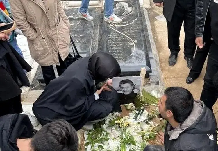 اولین تصویر از محل خاکسپاری رضا رویگری