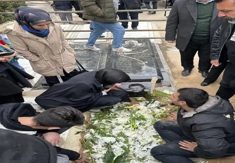 اولین تصویر از محل خاکسپاری رضا رویگری