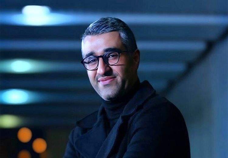 پژمان جمشیدی از کشور خارج شد + عکس