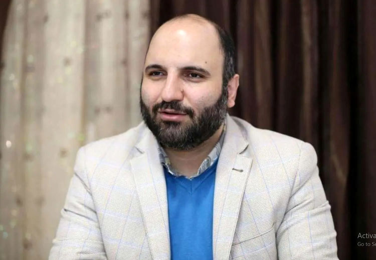 توجیه عجیب رضا عاشری برای توهینش به پزشکیان + عکس