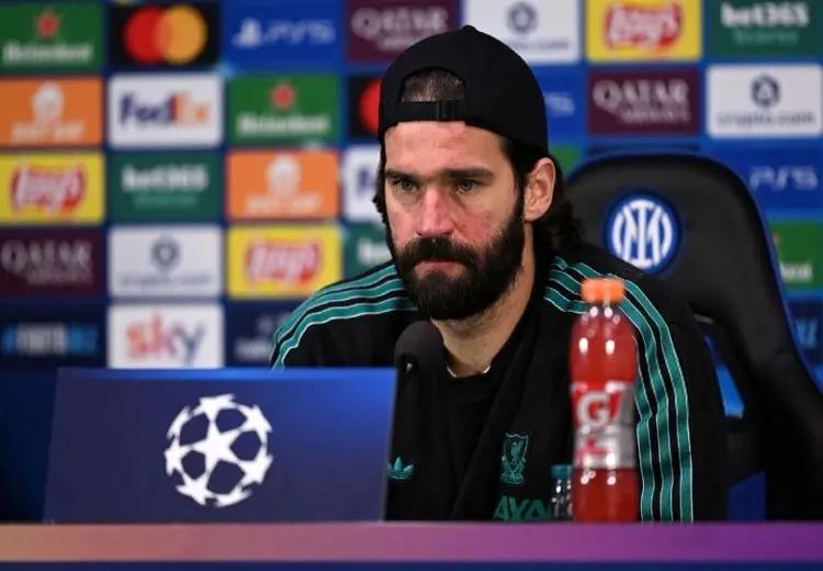 واکنش آلیسون به خط خوردن محمد صلاح