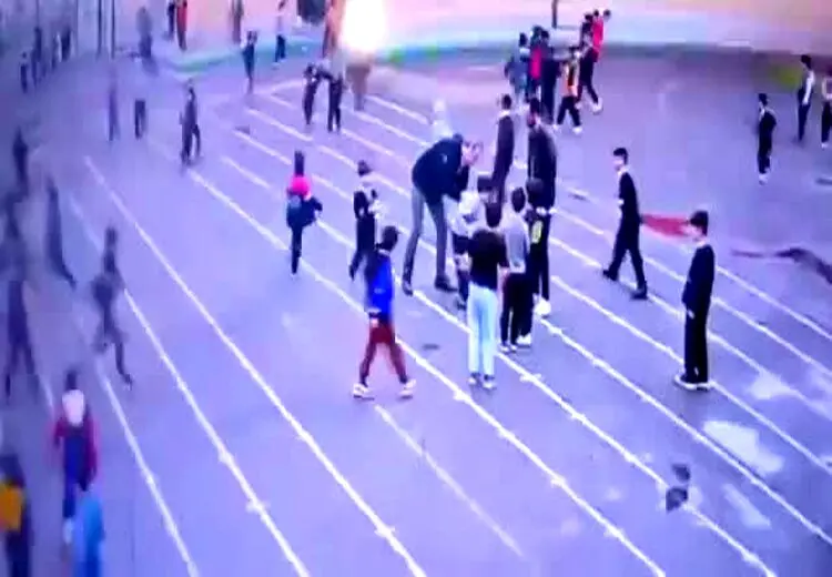 لحظه نجات جان یک دانش‌آموز توسط معلم تبریزی