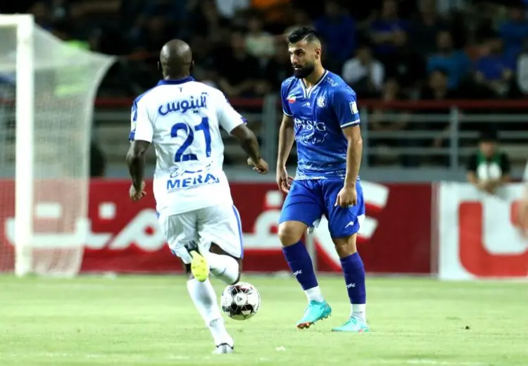 درخواست هواداران استقلال از هلدینگ! +عکس