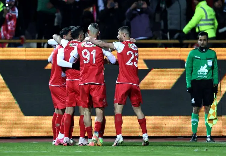پرسپولیس از کورس قهرمانی کنار رفت