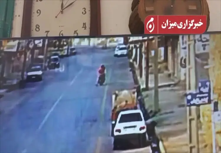 تصاویر لگدزدن دو موتورسوار به پاکبان بهبهان