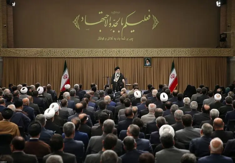 رهبر انقلاب: توصیه موکد من تعامل سازنده مجلس با دولت جدید است/ موفقیت رییس جمهور و دولت جدید، موفقیت همه ما است
