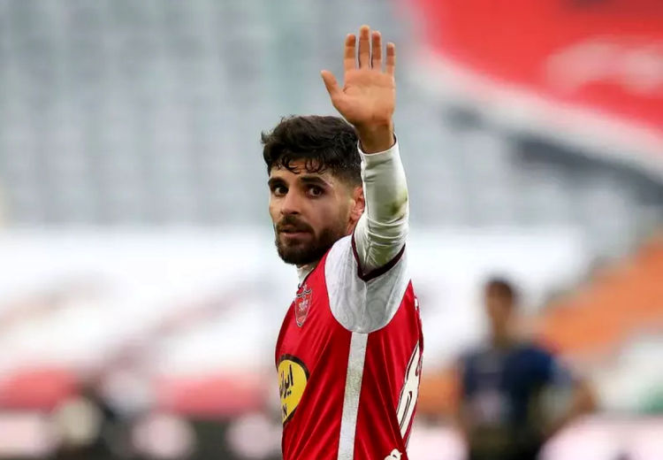 پرسپولیس در انتظار استعلام محمد عمری