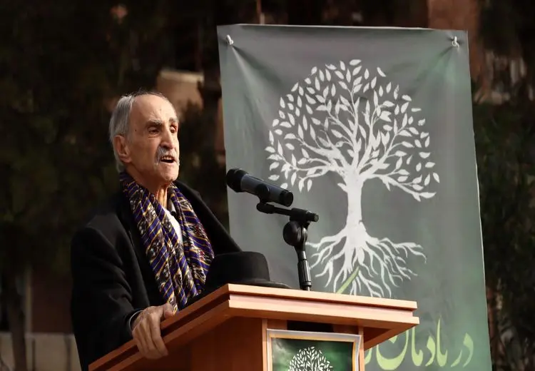 اعلام جرم علیه اسماعیل کهرم مشاور رییس سابق محیط زیست