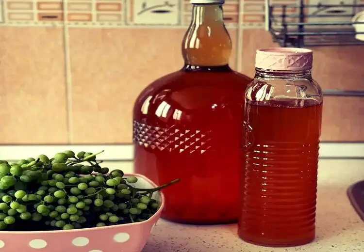 خطرات نگهداری آبغوره در برابر نور مستقیم خورشید