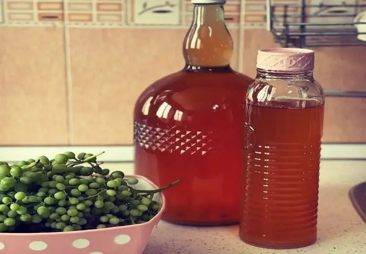 خطرات نگهداری آبغوره در برابر نور مستقیم خورشید