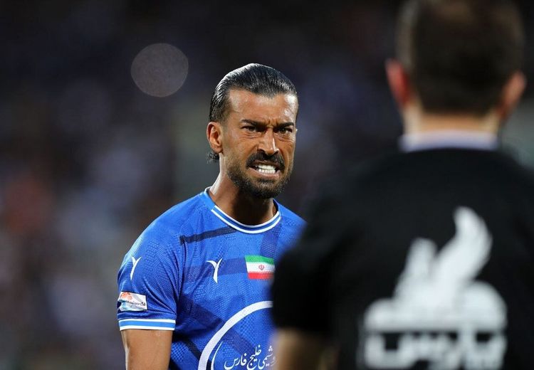 درگیری فیزیکی شدید رامین رضاییان با شجاع خلیل زاده!